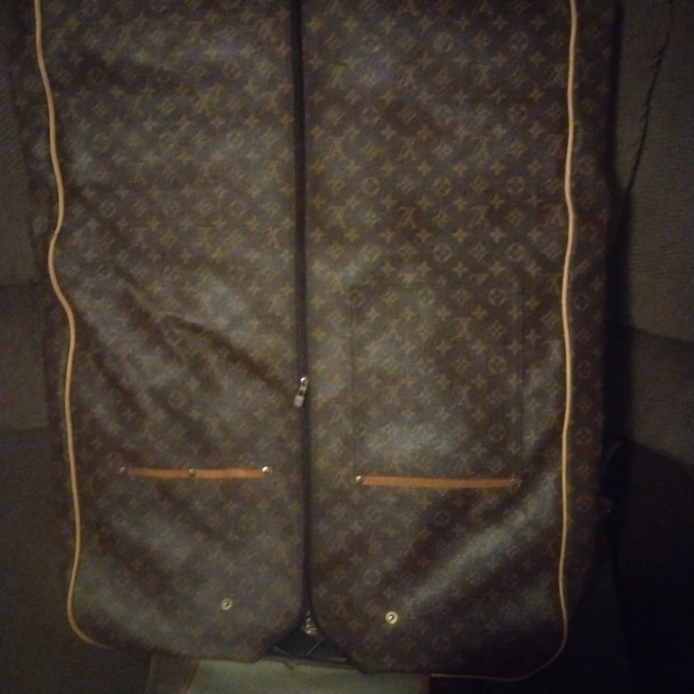 Louis Vuitton Monogram Canvas Travel Garment Bag in Brown and Tan - Picture 3 of 3